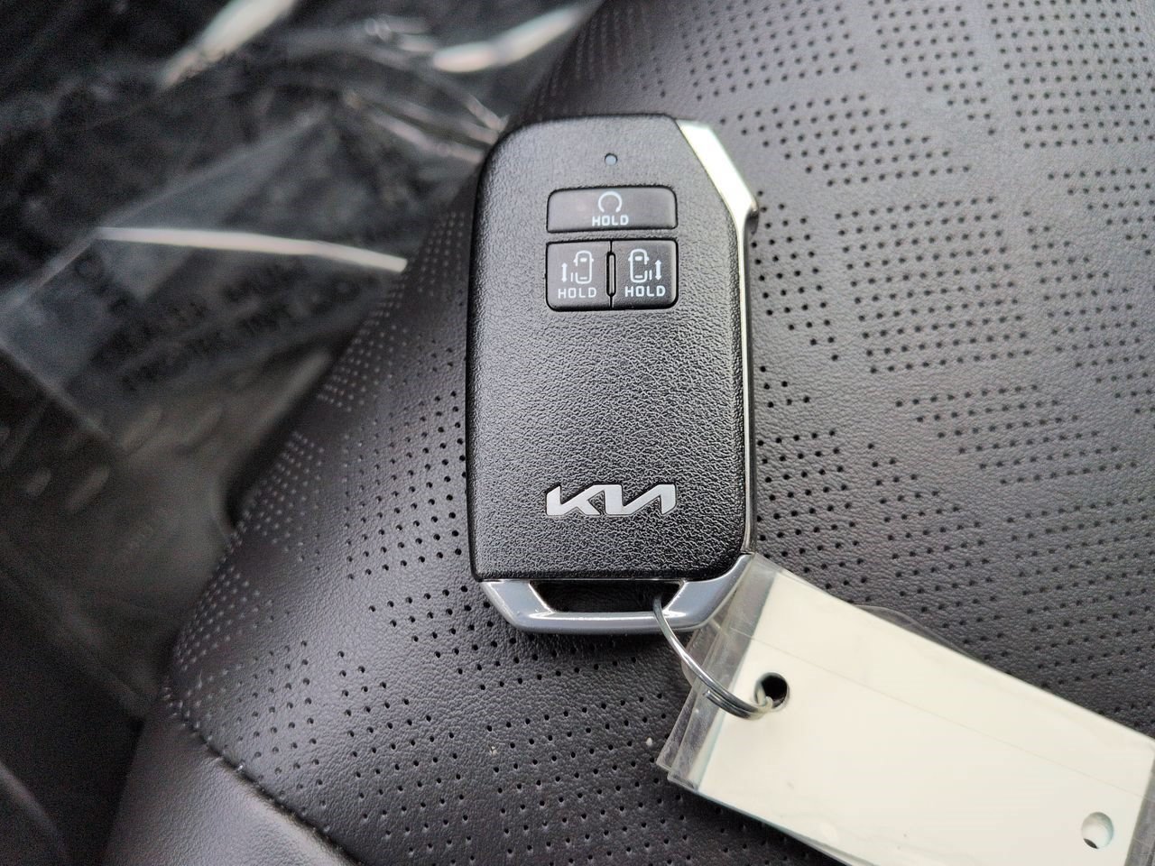 Certified 2023 Kia Carnival EX FWD image 37