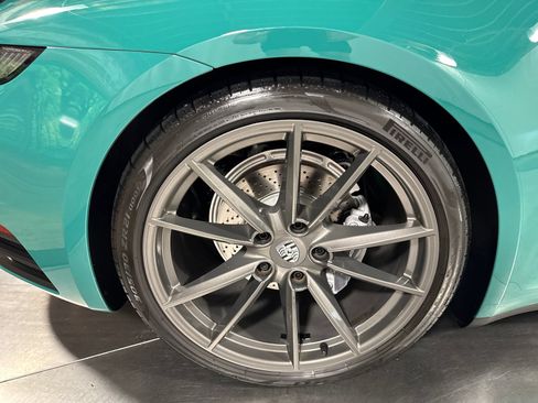 Used 2024 Porsche 911 Carrera T RWD image 13
