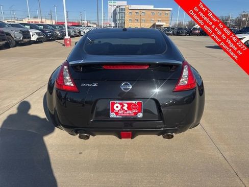 Used 2013 Nissan 370Z Touring image 4