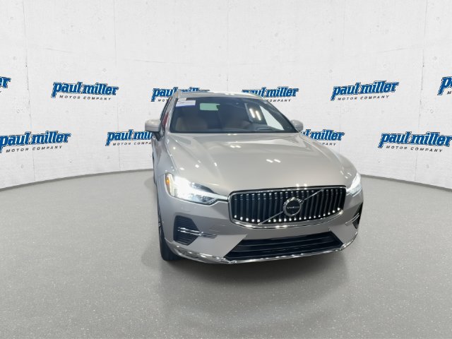 Used 2022 Volvo XC60 B5 Inscription AWD/4WD image 3