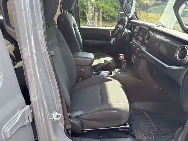 Used 2020 Jeep Wrangler Unlimited Sahara AWD/4WD image 9