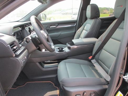 New 2026 GMC Terrain AT4 w/ Convenience Package III image 12