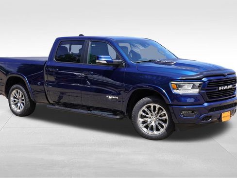 Certified 2022 RAM 1500 Laramie AWD/4WD image 2