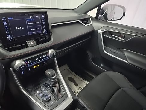 Used 2022 Toyota RAV4 SE w/ Weather & Moonroof Package AWD/4WD image 26