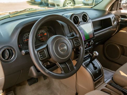 Used 2016 Jeep Patriot Sport FWD image 10