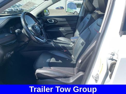 Used 2022 Jeep Compass Trailhawk w/ Sun and Sound Group AWD/4WD image 9