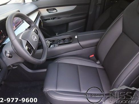 New 2025 Nissan Murano SL w/ Cargo Package image 13