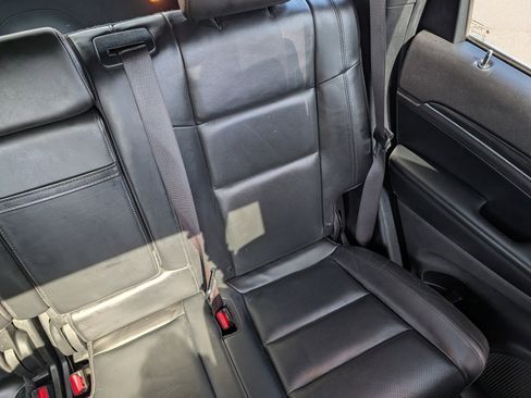 Used 2019 Jeep Grand Cherokee Limited w/ Luxury Group II image 14