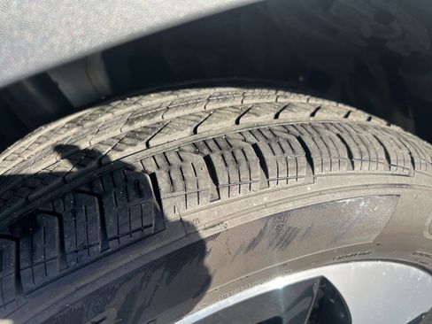 Used 2025 Mercedes-Benz GLA 250 image 12