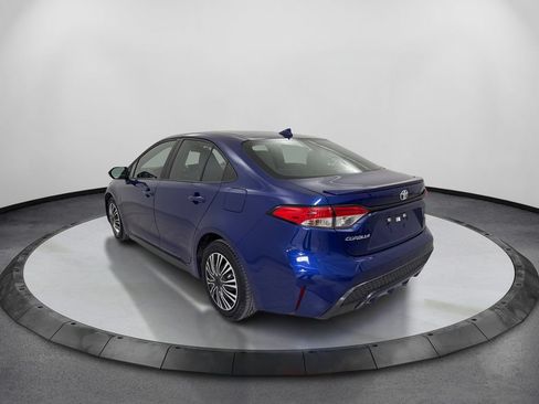 Used 2022 Toyota Corolla SE FWD image 7