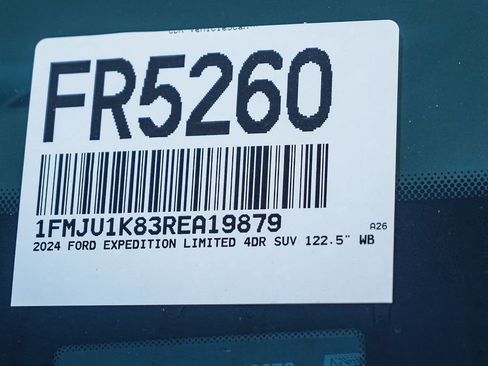 Used 2024 Ford Expedition Limited image 28