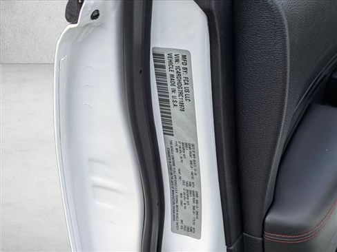 Used 2024 Dodge Durango GT image 28