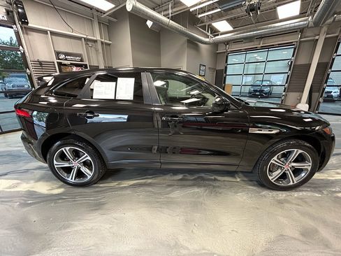 Used 2017 Jaguar F-PACE R-Sport AWD/4WD image 29