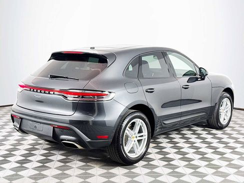 Used 2025 Porsche Macan image 5