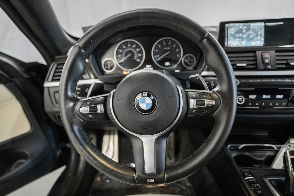Used 2016 BMW 435i xDrive Convertible AWD/4WD image 26