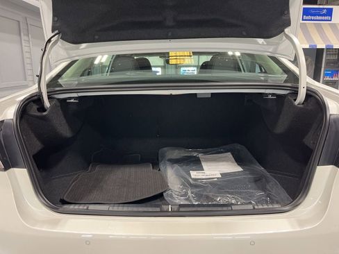 Certified 2025 Subaru Legacy Limited image 39