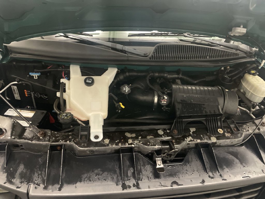 Used 2014 GMC Savana 1500 RWD image 17