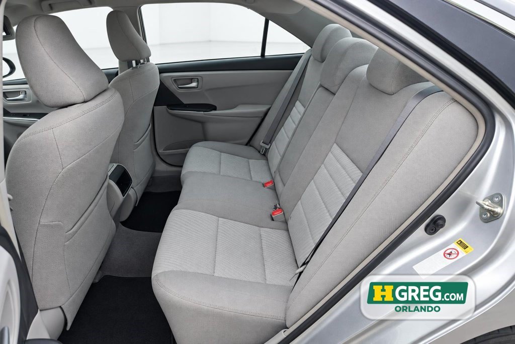 Used 2017 Toyota Camry LE FWD image 12