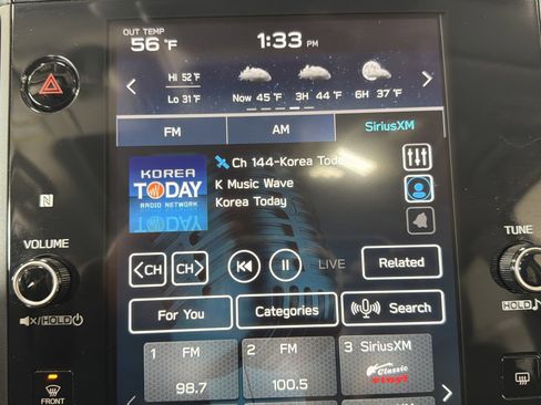 Certified 2025 Subaru Crosstrek 2.5i Limited w/ Crosstrek Mirror Package image 22