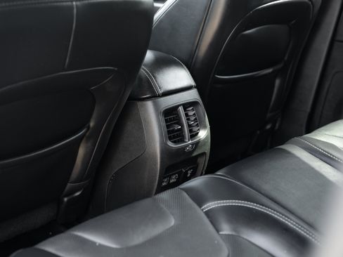 Used 2021 Jeep Cherokee Latitude Lux 80th Anniv w/ Quick Order Package 26U 80TH AWD/4WD image 21