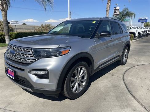 Used 2022 Ford Explorer Limited w/ Equipment Group 301A image 4