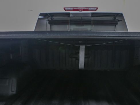 Used 2024 Chevrolet Silverado 1500 LT Trail Boss w/ LT Trail Boss Premium Package AWD/4WD image 32