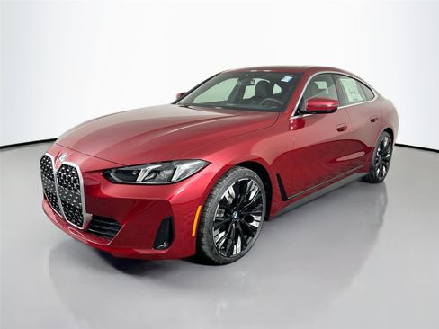 New 2026 BMW 430i xDrive w/ Premium Package AWD/4WD image 2