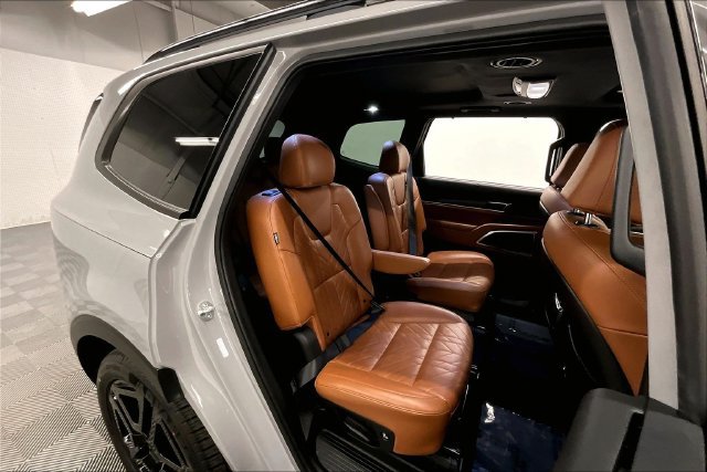 Used 2024 Kia Telluride SX Prestige X-Line AWD/4WD image 26