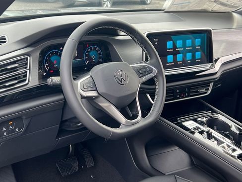 New 2026 Volkswagen Atlas Cross Sport SE AWD/4WD image 29