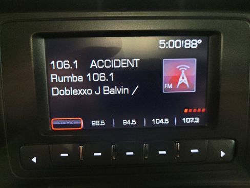 Used 2016 GMC Sierra 1500 4x4 Regular Cab w/ Sierra Convenience Package image 25