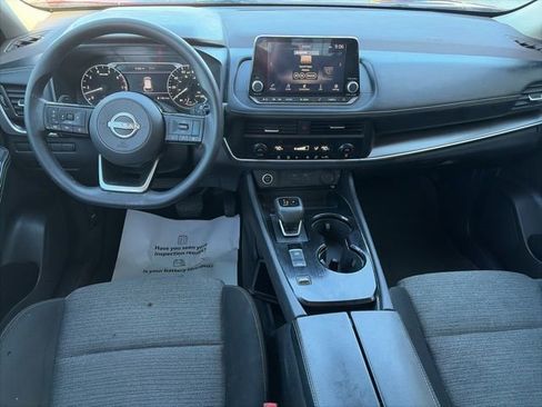 Used 2023 Nissan Rogue SV image 12