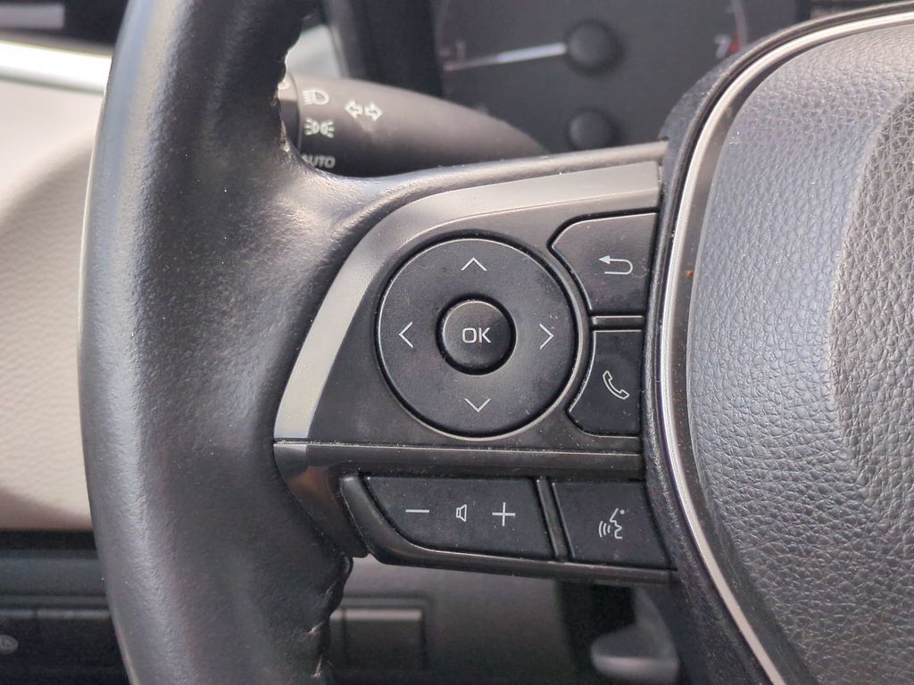 Used 2023 Toyota Corolla SE FWD image 26