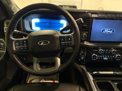Used 2024 Ford F250 Lariat w/ Lariat Ultimate Package image 19