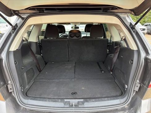 Used 2015 Dodge Journey SE w/ Flexible Seating Group image 9