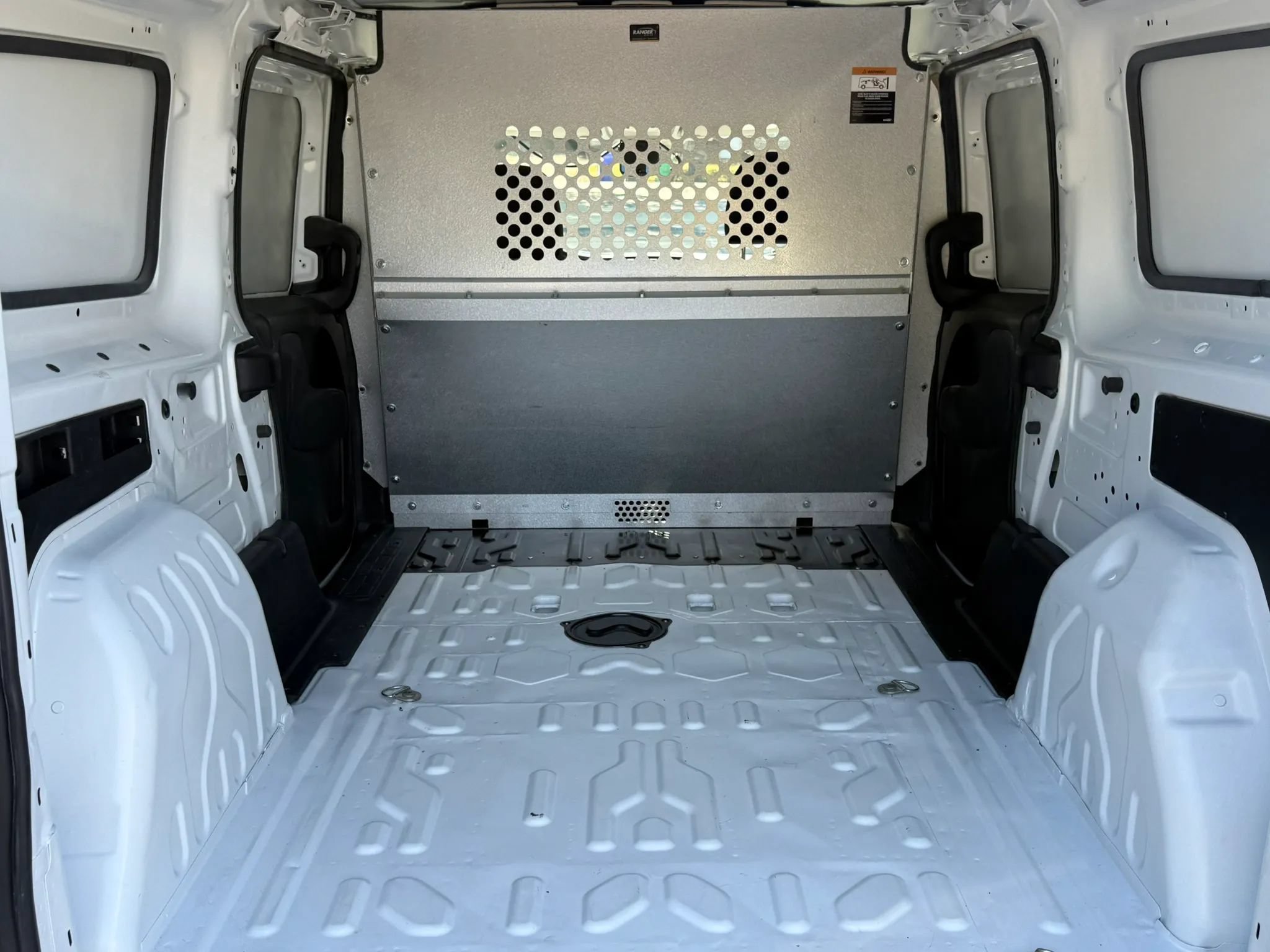 Used 2021 RAM ProMaster City Tradesman FWD image 3
