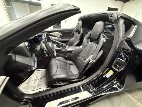 Used 2021 Chevrolet Corvette Stingray Premium Cpe w/ 3LT image 14