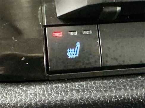 Used 2022 Toyota Tundra SR image 16