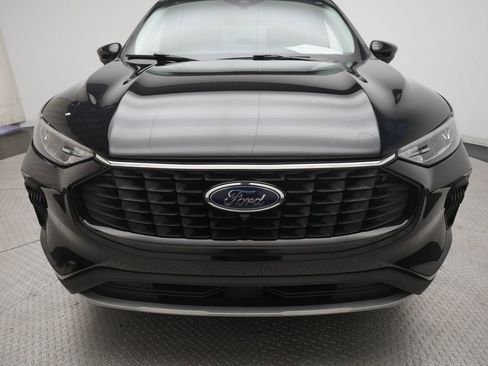 Used 2023 Ford Escape Active w/ Tech Pack #2 AWD/4WD image 24