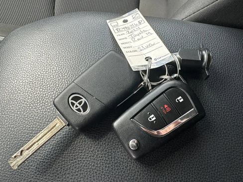 Used 2024 Toyota RAV4 LE AWD/4WD image 20