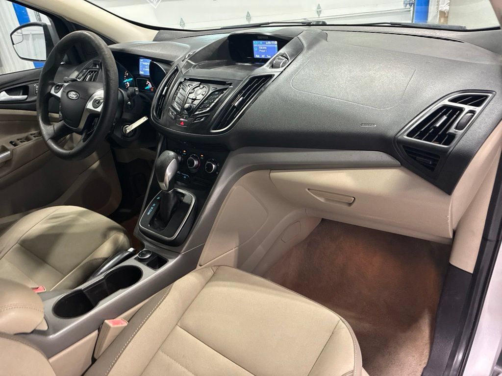 Used 2013 Ford Escape SE FWD image 30