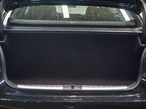 Used 2022 Lexus LS 500 image 27