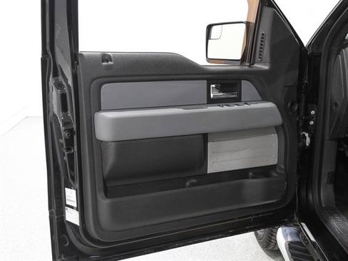 Used 2014 Ford F150 XLT w/ Equipment Group 302A Luxury image 5