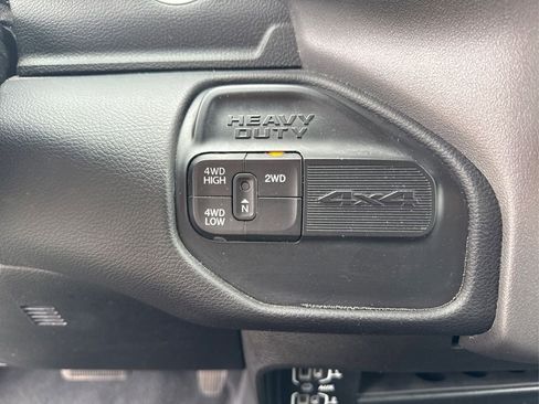 Used 2024 RAM 2500 Big Horn image 24