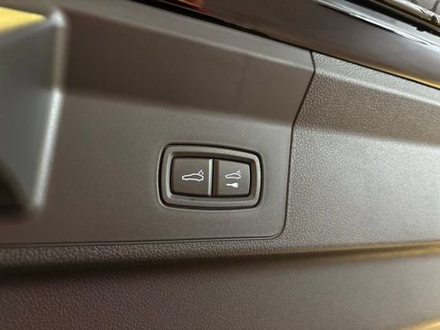 Certified 2026 Porsche Panamera 4 AWD/4WD image 33