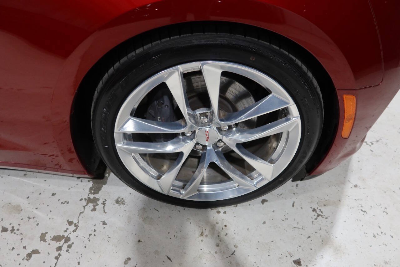 Used 2021 Chevrolet Camaro SS RWD image 37