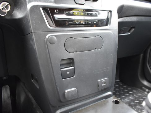 Used 2024 Ford Explorer 4WD Police Interceptor image 21
