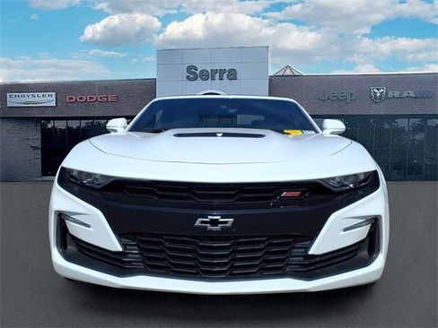 Used 2019 Chevrolet Camaro SS image 2