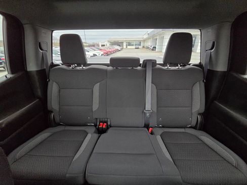 Used 2022 Chevrolet Silverado 1500 Custom Trail Boss image 27