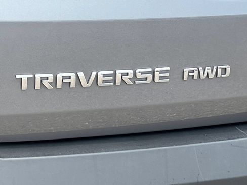 Certified 2021 Chevrolet Traverse LT AWD/4WD image 2
