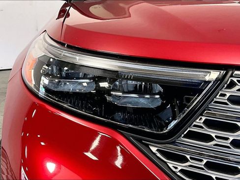 Used 2023 Ford Explorer Limited image 28